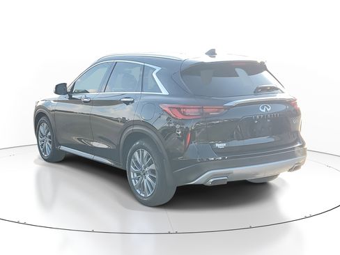 Used 2023 INFINITI QX50 Luxe image 3