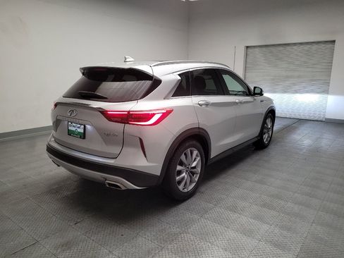 Used 2020 INFINITI QX50 Luxe FWD image 9