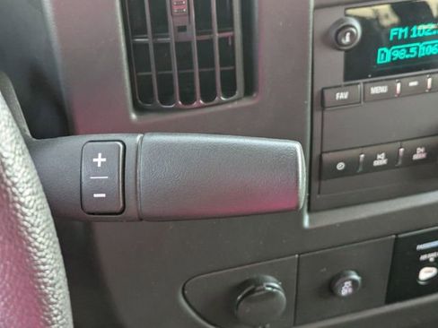 Used 2024 Chevrolet Express 3500 LS image 21