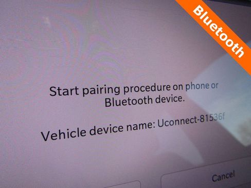 Used 2024 Jeep Grand Cherokee L Limited w/ Luxury Tech Group II image 17