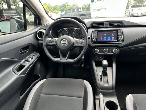Used 2025 Nissan Versa S w/ S Plus Package FWD image 22
