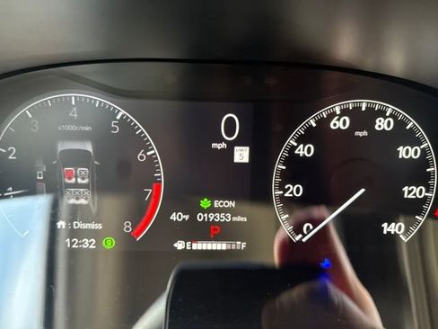 Used 2023 Honda HR-V LX image 26