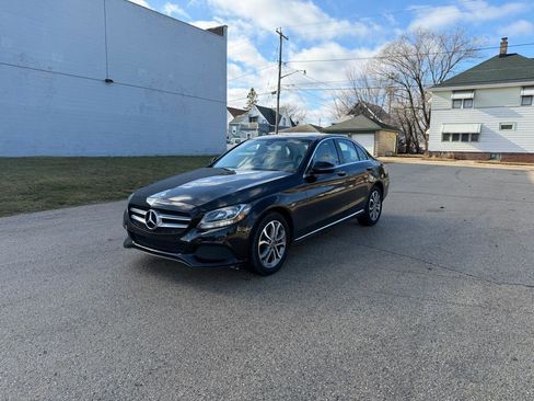 Used 2017 Mercedes-Benz C 300 4MATIC Sedan image 3
