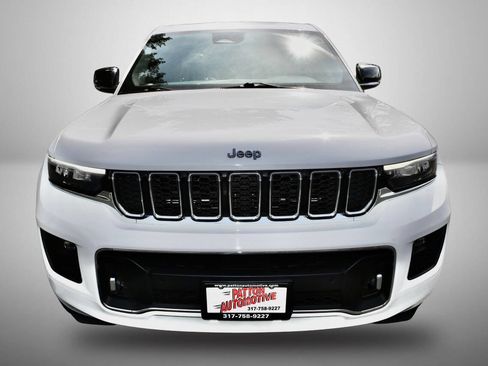 Used 2021 Jeep Grand Cherokee L Overland w/ Luxury Tech Group IV image 10