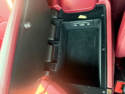 Used 2020 Chevrolet Corvette Stingray Premium Cpe w/ 3LT Preferred Equipment Group RWD image 30