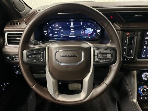 Certified 2024 GMC Yukon XL Denali image 19