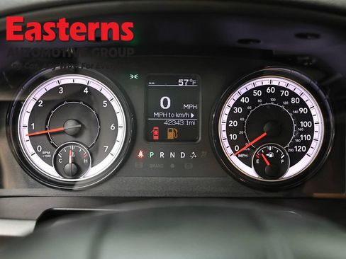 Used 2024 RAM 1500 Classic SLT AWD/4WD image 17