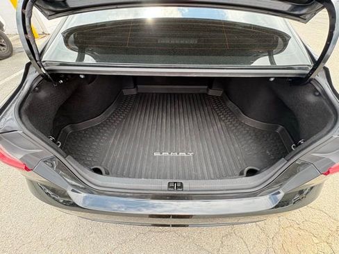Used 2025 Toyota Camry XSE image 34