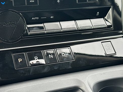 New 2026 Nissan Armada SV image 23