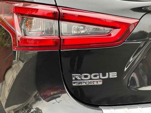 Used 2020 Nissan Rogue Sport S w/ Appearance Package image 22