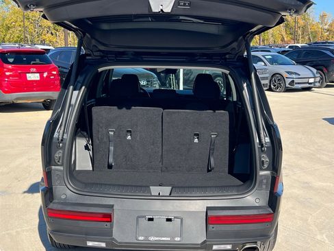 Certified 2025 Hyundai Santa Fe SE image 15