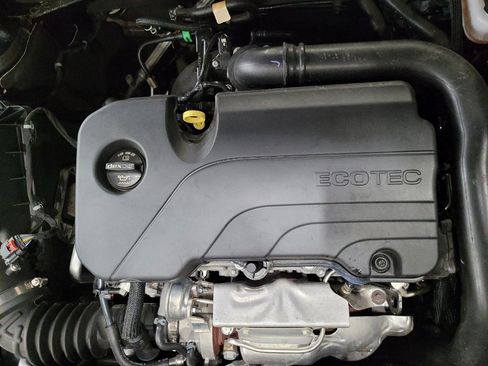 Used 2022 Chevrolet Malibu LS FWD image 30