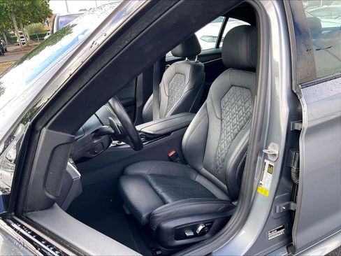 Used 2023 BMW 540i w/ M Sport Package RWD image 26