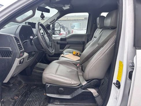 Used 2019 Ford F350 XL w/ Power Equipment Group image 6