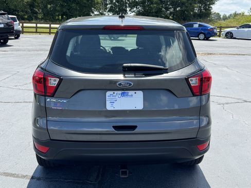 Used 2019 Ford Escape S FWD image 6