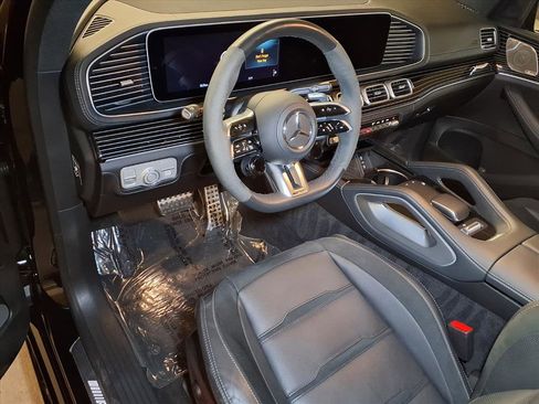 Used 2024 Mercedes-Benz GLE 53 AMG 4MATIC image 3