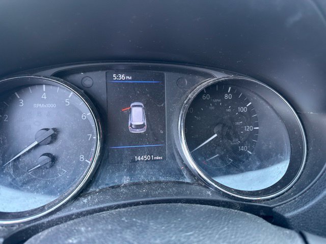 Used 2019 Nissan Rogue S FWD image 26