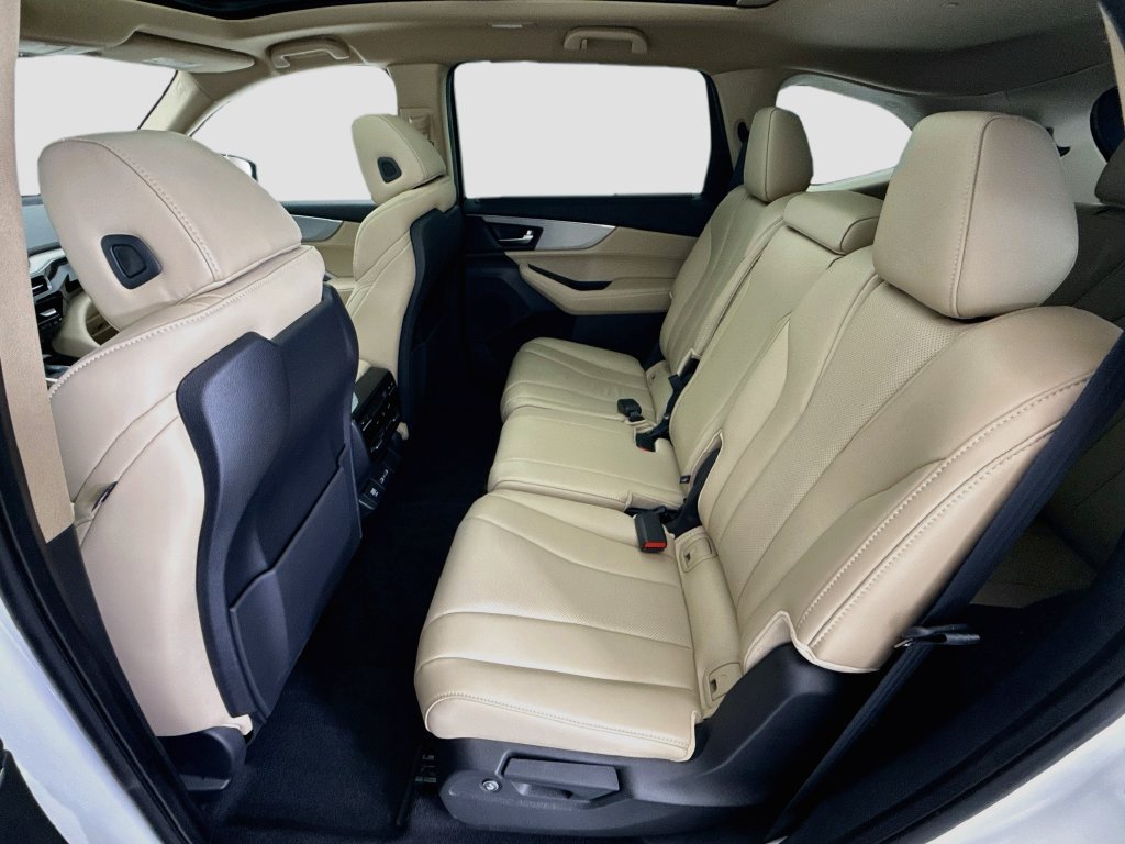 Used 2024 Acura MDX w/ Technology Package FWD image 20
