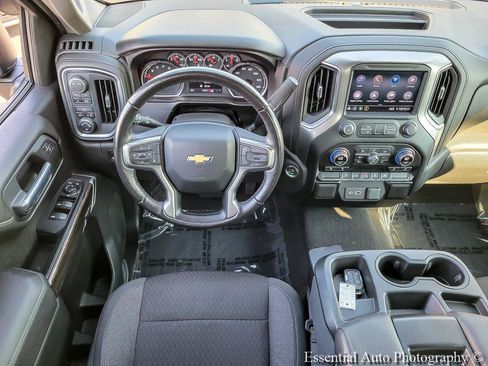 Used 2021 Chevrolet Silverado 1500 LT AWD/4WD image 13