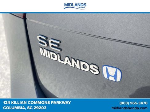 Used 2024 Volkswagen Tiguan SE FWD image 6