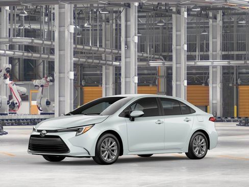 New 2026 Toyota Corolla LE FWD image 2