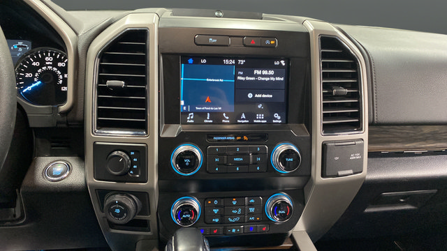 Used 2019 Ford F150 Lariat w/ Equipment Group 502A Luxury AWD/4WD image 14