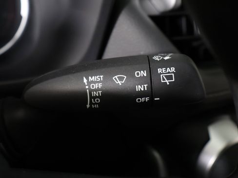 Used 2024 Toyota RAV4 LE image 33