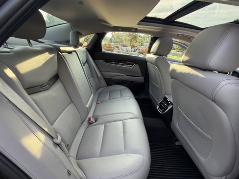 Used 2017 Cadillac XTS Luxury w/ Driver Awareness Package FWD image 8