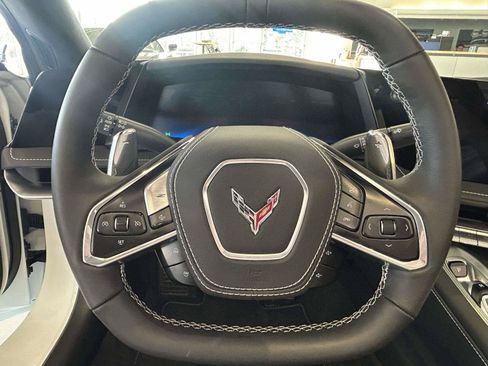 Used 2026 Chevrolet Corvette Stingray Premium Conv RWD image 21