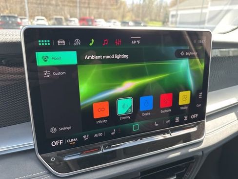 New 2026 Volkswagen Tiguan SE AWD/4WD image 22