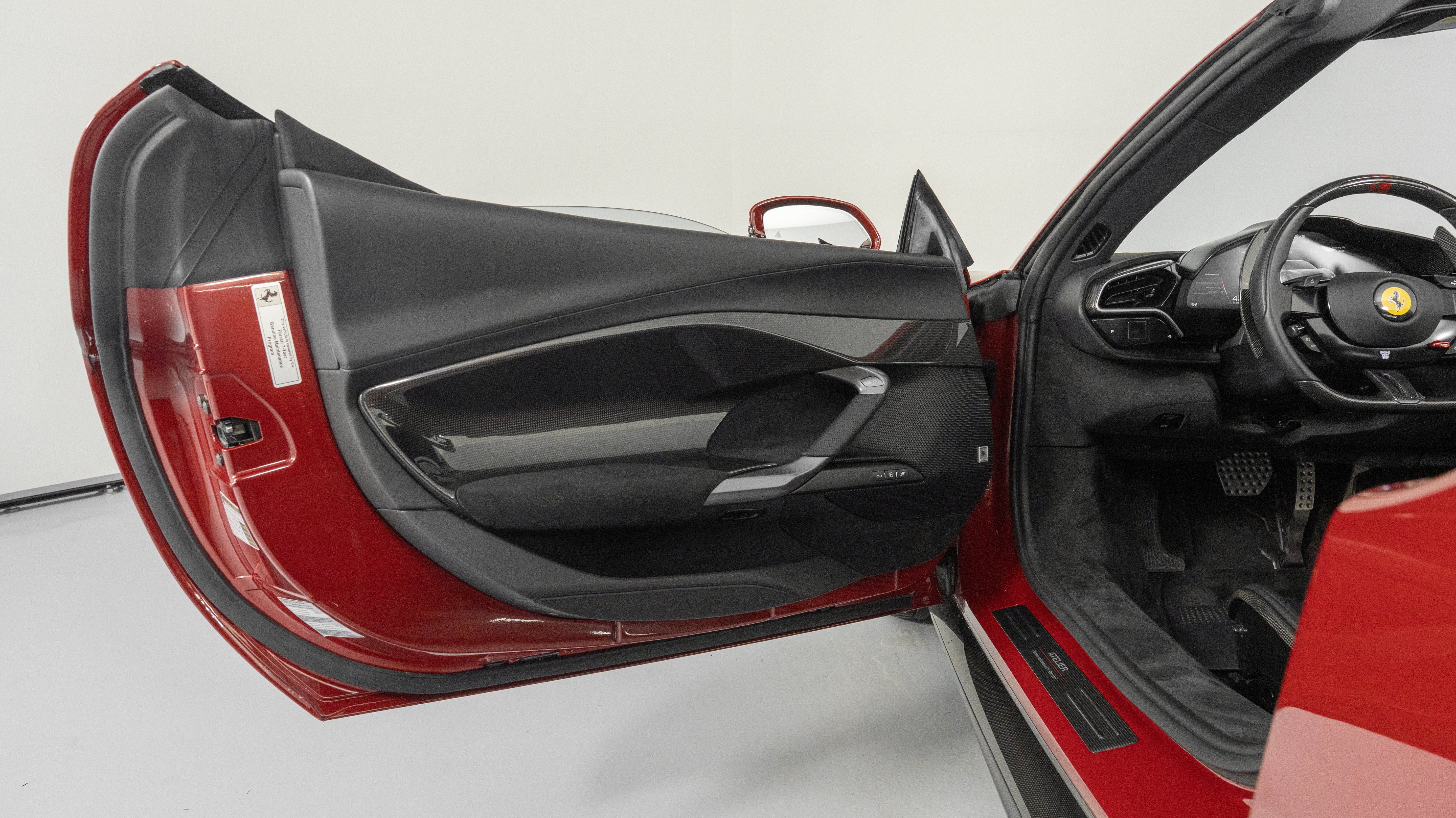 Used 2024 Ferrari 296 GTS RWD image 20