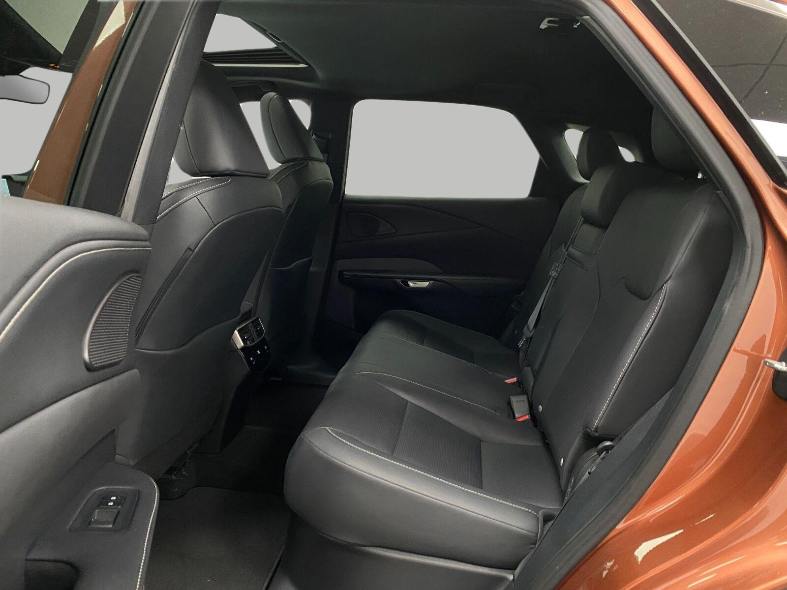 Used 2023 Lexus RX 350 Premium Plus w/ Accessory Package (Z1) AWD/4WD image 27
