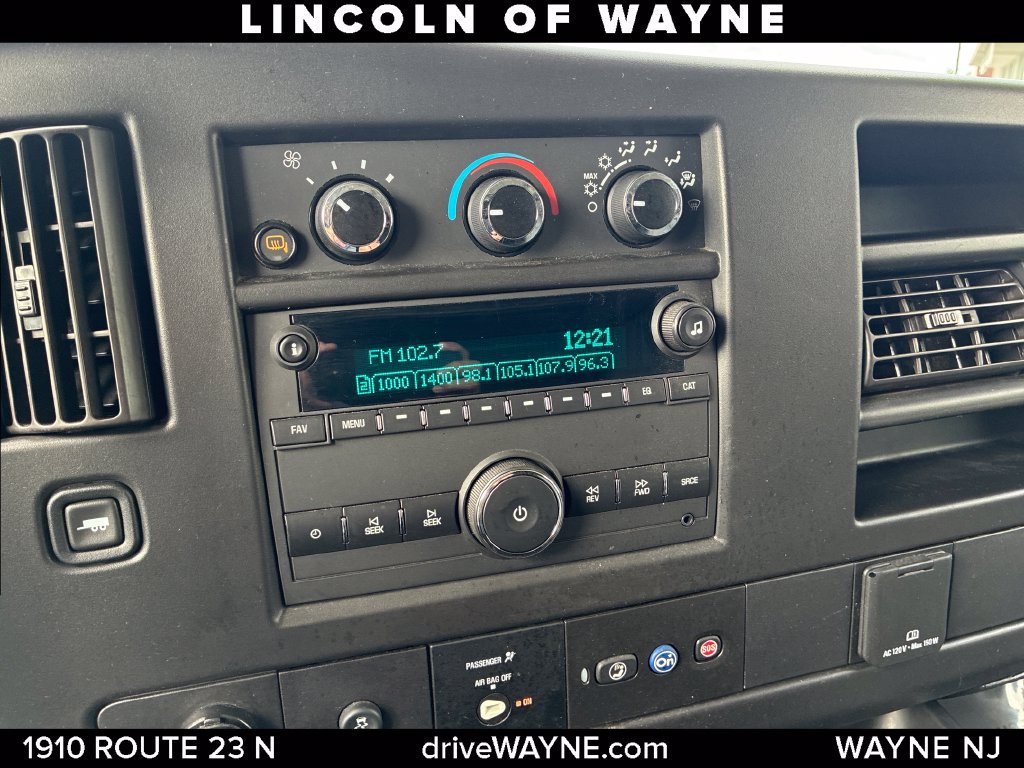 Used 2022 GMC Savana 2500 RWD image 14