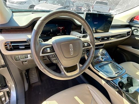 Used 2021 Lincoln Nautilus Reserve w/ Cargo Utility Package image 10