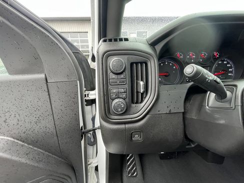 Used 2024 Chevrolet Silverado 2500 Custom w/ Custom Value Package AWD/4WD image 21