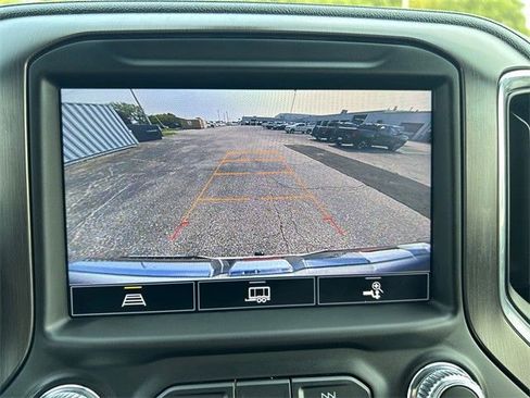 Used 2021 GMC Sierra 1500 AT4 image 27