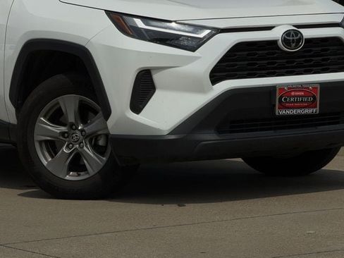 Certified 2025 Toyota RAV4 XLE FWD image 9