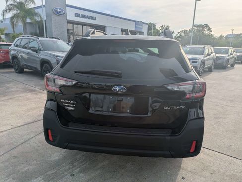 Used 2020 Subaru Outback Premium w/ Popular Package #1 AWD/4WD image 5