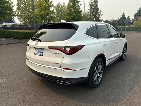 Used 2023 Acura MDX SH-AWD w/ Technology Package image 7