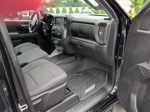 Used 2020 Chevrolet Silverado 1500 Custom Trail Boss w/ Custom Convenience Package AWD/4WD image 23