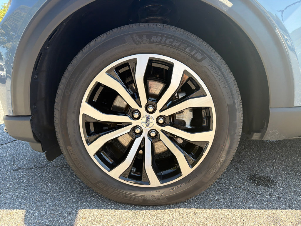Used 2025 Ford Explorer ST-Line AWD/4WD image 11