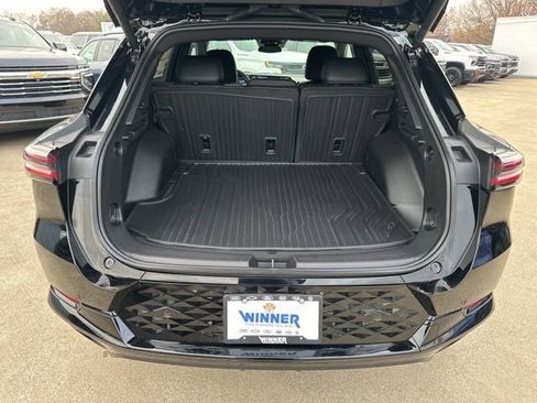 New 2026 Chevrolet Equinox EV RS image 11