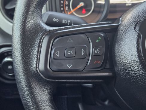 Used 2025 Jeep Wrangler Sport AWD/4WD image 25
