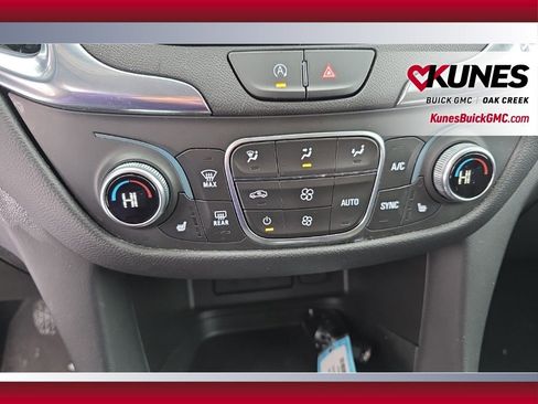 Used 2024 Chevrolet Equinox LT image 15