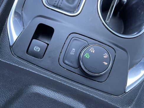 Used 2019 Chevrolet Traverse LT w/ LPO, Floor Liner Package image 36