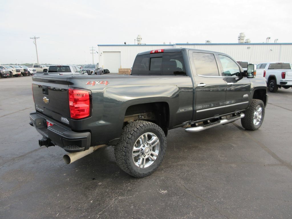 Used 2019 Chevrolet Silverado 2500 High Country w/ Duramax Plus Package AWD/4WD image 6