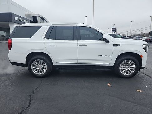 Certified 2024 GMC Yukon SLT w/ SLT Premium Package image 2