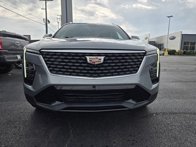 Used 2025 Cadillac XT4 Premium Luxury FWD image 40