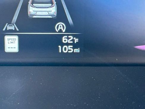 Used 2025 Kia Soul S image 29