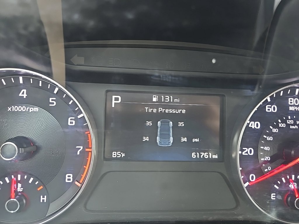 Used 2023 Kia Forte LXS FWD image 17